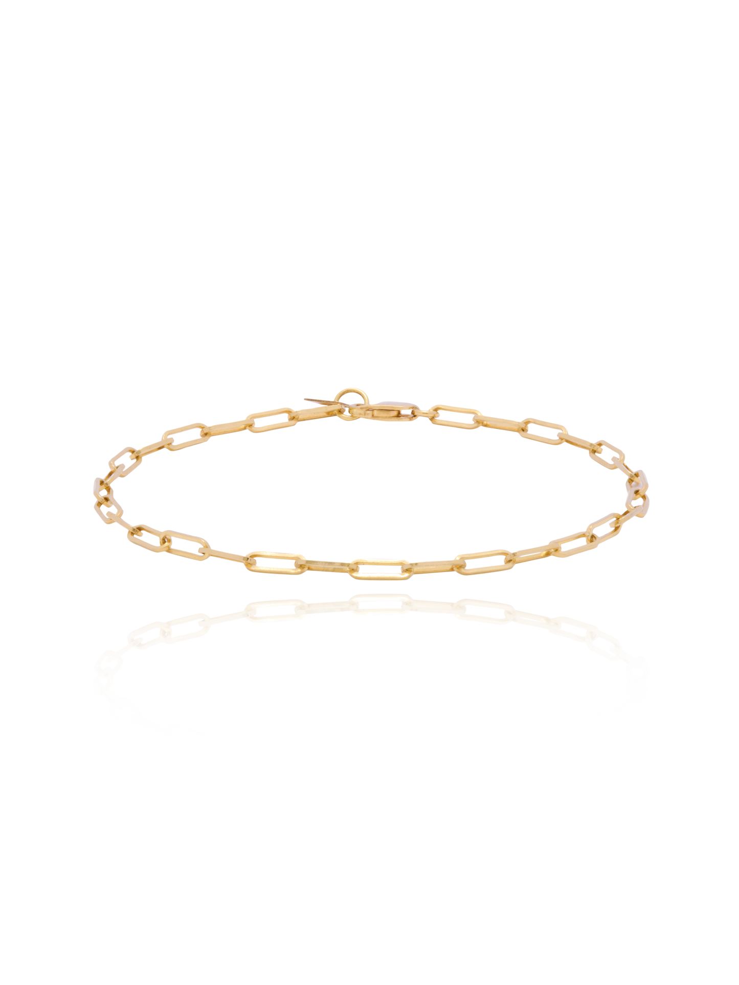 Baby Link Chain Bracelet - Nisi Jewelry - Delux Jewels Luxury jewelry Fine jewelry Designer jewelry High-end jewelry Premium jewelry Elegant jewelry Diamond rings Gold necklaces Gemstone earrings Luxury bracelets Statement jewelry Wedding bands Engagement rings Custom jewelry Buy luxury jewelry online Affordable luxury jewelry Handmade fine jewelry Jewelry for gifts Unique jewelry pieces Jewelry store online