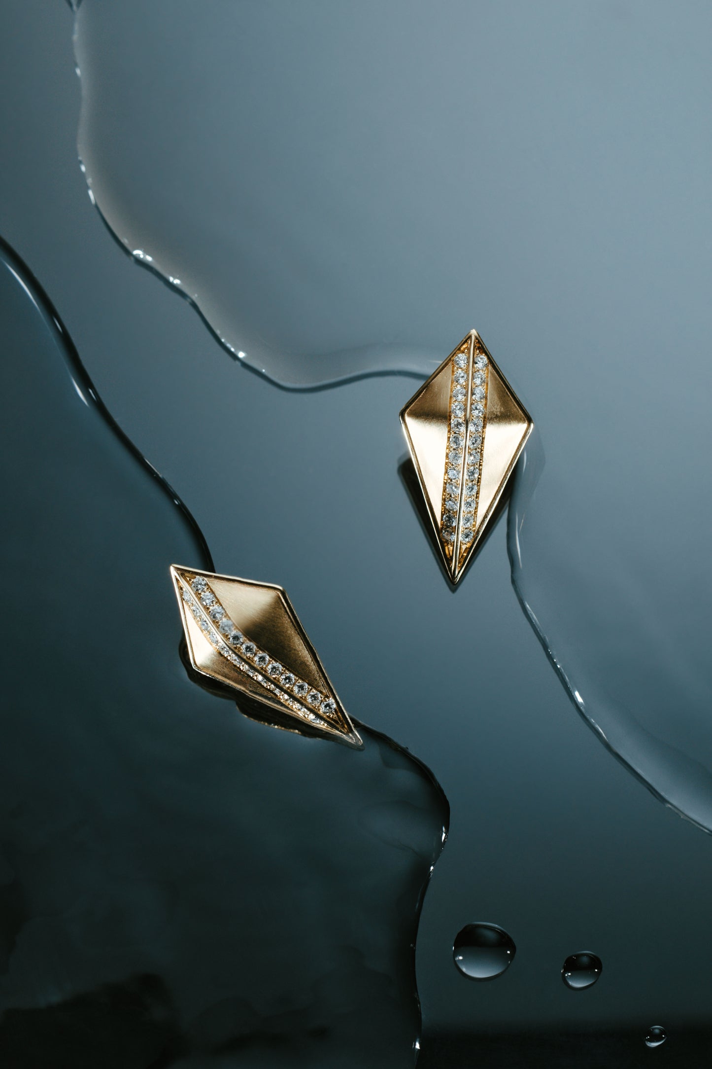 Eclipse Diamond Earrings - Nisi Jewelry - Delux Jewels  Luxury jewelry  Fine jewelry  Designer jewelry  High-end jewelry  Premium jewelry  Elegant jewelry Diamond rings  Gold necklaces  Gemstone earrings  Luxury bracelets  Statement jewelry  Wedding bands  Engagement rings  Custom jewelry Buy luxury jewelry online  Affordable luxury jewelry  Handmade fine jewelry  Jewelry for gifts  Unique jewelry pieces  Jewelry store online