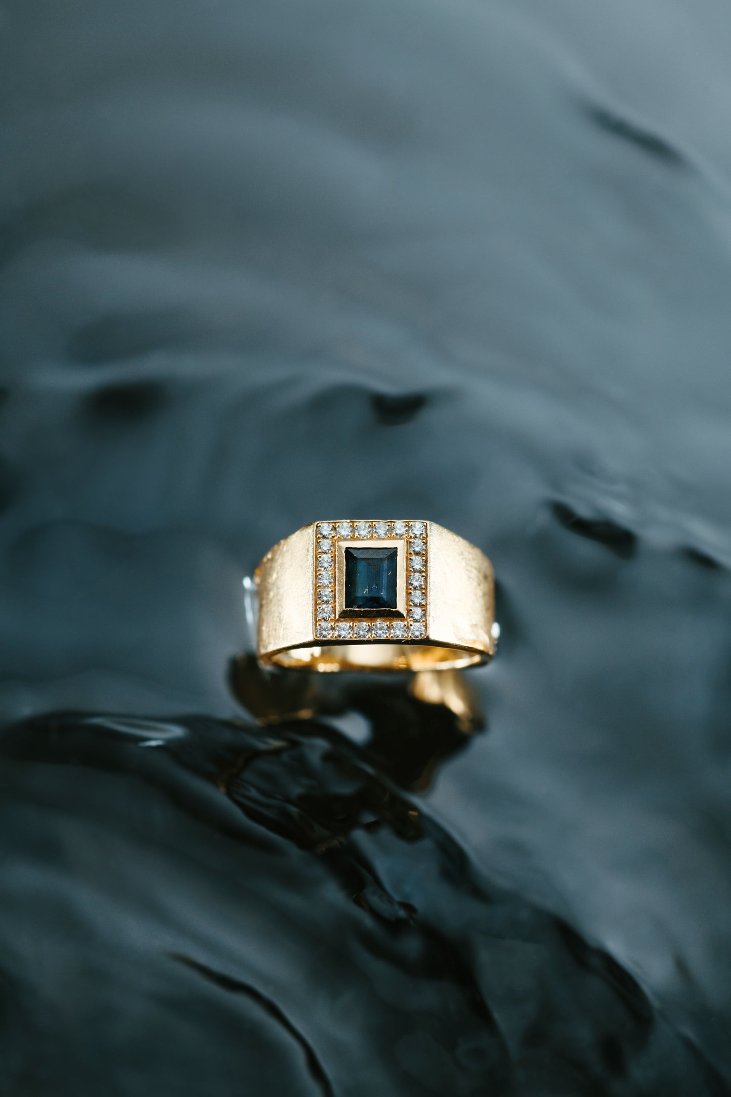 Sapphire Pinky Ring - Nisi Jewelry - Delux Jewels  Luxury jewelry  Fine jewelry  Designer jewelry  High-end jewelry  Premium jewelry  Elegant jewelry Diamond rings  Gold necklaces  Gemstone earrings  Luxury bracelets  Statement jewelry  Wedding bands  Engagement rings  Custom jewelry Buy luxury jewelry online  Affordable luxury jewelry  Handmade fine jewelry  Jewelry for gifts  Unique jewelry pieces  Jewelry store online