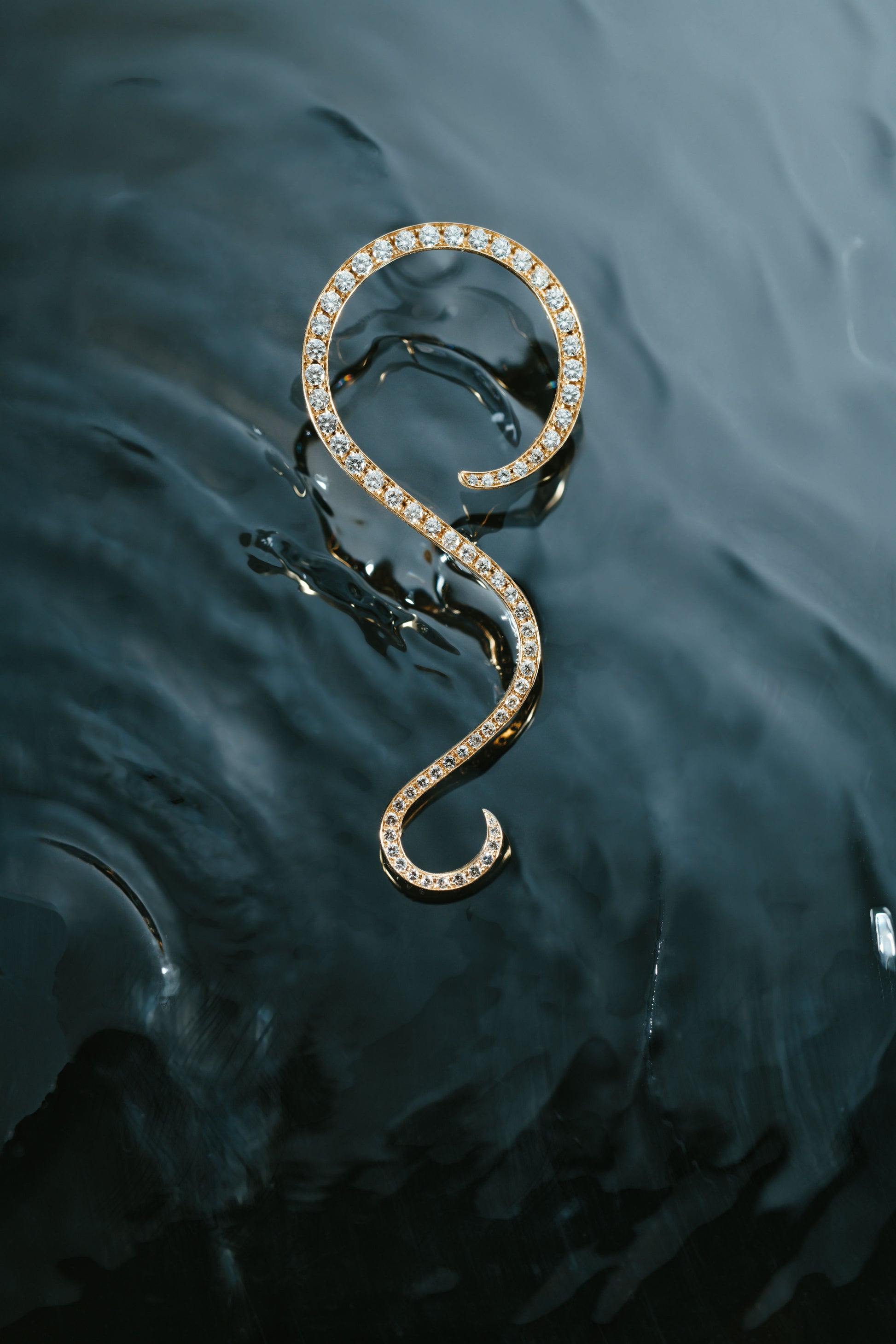 Nyx Pavé Diamond Solo Earring - Nisi Jewelry - Delux Jewels  Luxury jewelry  Fine jewelry  Designer jewelry  High-end jewelry  Premium jewelry  Elegant jewelry Diamond rings  Gold necklaces  Gemstone earrings  Luxury bracelets  Statement jewelry  Wedding bands  Engagement rings  Custom jewelry Buy luxury jewelry online  Affordable luxury jewelry  Handmade fine jewelry  Jewelry for gifts  Unique jewelry pieces  Jewelry store online