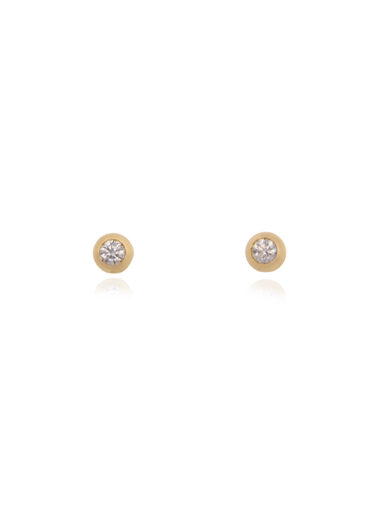 Éclat Diamond Stud Earrings - Nisi Jewelry - Delux Jewels  Luxury jewelry  Fine jewelry  Designer jewelry  High-end jewelry  Premium jewelry  Elegant jewelry Diamond rings  Gold necklaces  Gemstone earrings  Luxury bracelets  Statement jewelry  Wedding bands  Engagement rings  Custom jewelry Buy luxury jewelry online  Affordable luxury jewelry  Handmade fine jewelry  Jewelry for gifts  Unique jewelry pieces  Jewelry store online