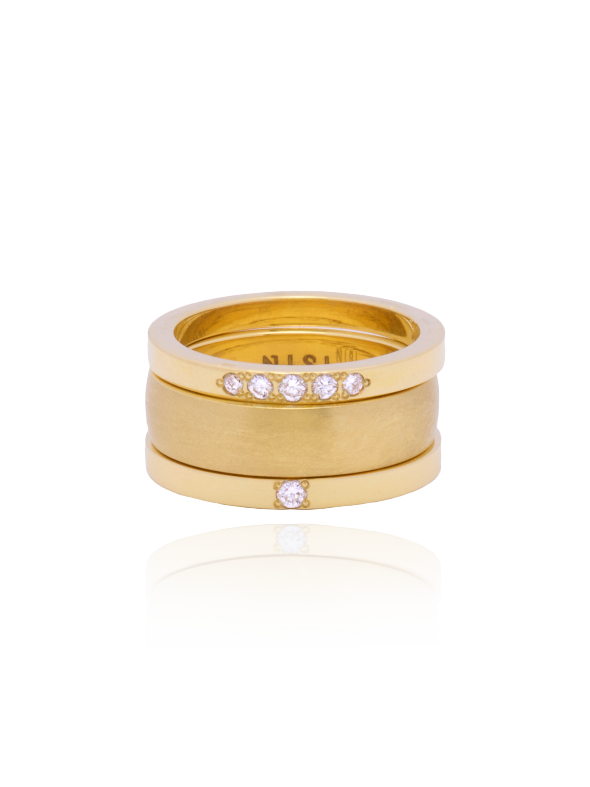 Solid Gold Band 5mm - Nisi Jewelry - Delux Jewels  Luxury jewelry  Fine jewelry  Designer jewelry  High-end jewelry  Premium jewelry  Elegant jewelry Diamond rings  Gold necklaces  Gemstone earrings  Luxury bracelets  Statement jewelry  Wedding bands  Engagement rings  Custom jewelry Buy luxury jewelry online  Affordable luxury jewelry  Handmade fine jewelry  Jewelry for gifts  Unique jewelry pieces  Jewelry store online