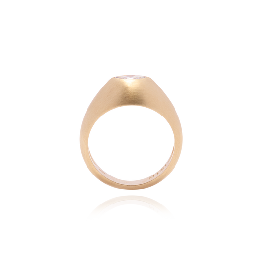 Tiche Marquise Diamond Chevalier Ring - Nisi Jewelry - Delux Jewels  Luxury jewelry  Fine jewelry  Designer jewelry  High-end jewelry  Premium jewelry  Elegant jewelry Diamond rings  Gold necklaces  Gemstone earrings  Luxury bracelets  Statement jewelry  Wedding bands  Engagement rings  Custom jewelry Buy luxury jewelry online  Affordable luxury jewelry  Handmade fine jewelry  Jewelry for gifts  Unique jewelry pieces  Jewelry store online