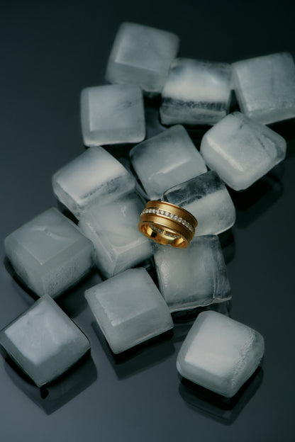 Rèa Pavé Diamond Band - Nisi Jewelry - Delux Jewels  Luxury jewelry  Fine jewelry  Designer jewelry  High-end jewelry  Premium jewelry  Elegant jewelry Diamond rings  Gold necklaces  Gemstone earrings  Luxury bracelets  Statement jewelry  Wedding bands  Engagement rings  Custom jewelry Buy luxury jewelry online  Affordable luxury jewelry  Handmade fine jewelry  Jewelry for gifts  Unique jewelry pieces  Jewelry store online