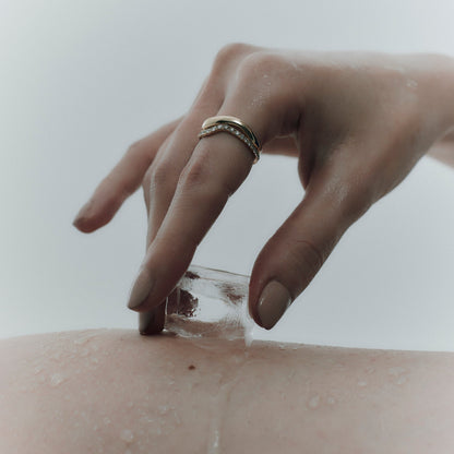 Pavè Diamond Wave Ring - Nisi Jewelry - Delux Jewels  Luxury jewelry  Fine jewelry  Designer jewelry  High-end jewelry  Premium jewelry  Elegant jewelry Diamond rings  Gold necklaces  Gemstone earrings  Luxury bracelets  Statement jewelry  Wedding bands  Engagement rings  Custom jewelry Buy luxury jewelry online  Affordable luxury jewelry  Handmade fine jewelry  Jewelry for gifts  Unique jewelry pieces  Jewelry store online